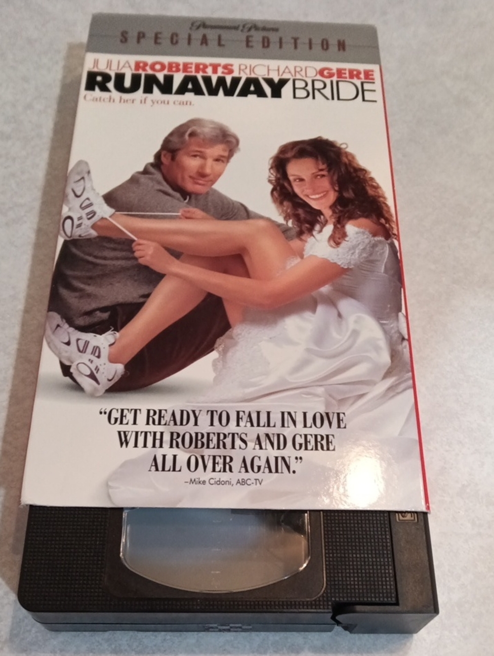 Runaway Bride Special Edition VHS Tape - White Cover
